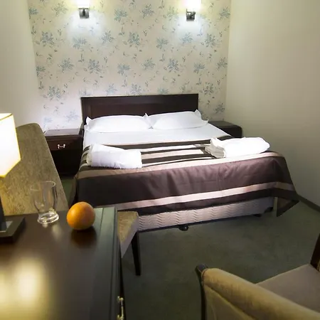 Hotell Belle Royalle 4*