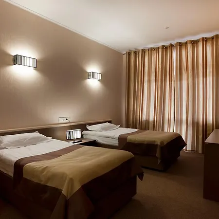 Belle Royalle Lisarnya