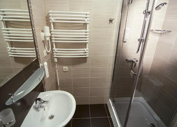 Ξενοδοχείο Belle Royalle Lisarnya