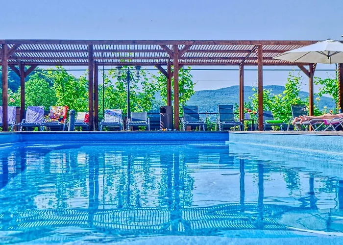 Belle Royalle Ξενοδοχείο Lisarnya