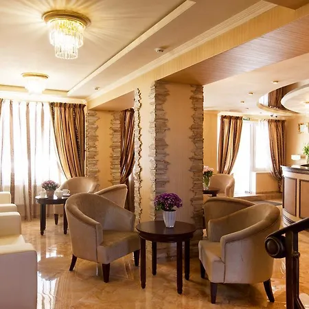 Ξενοδοχείο Belle Royalle 4*